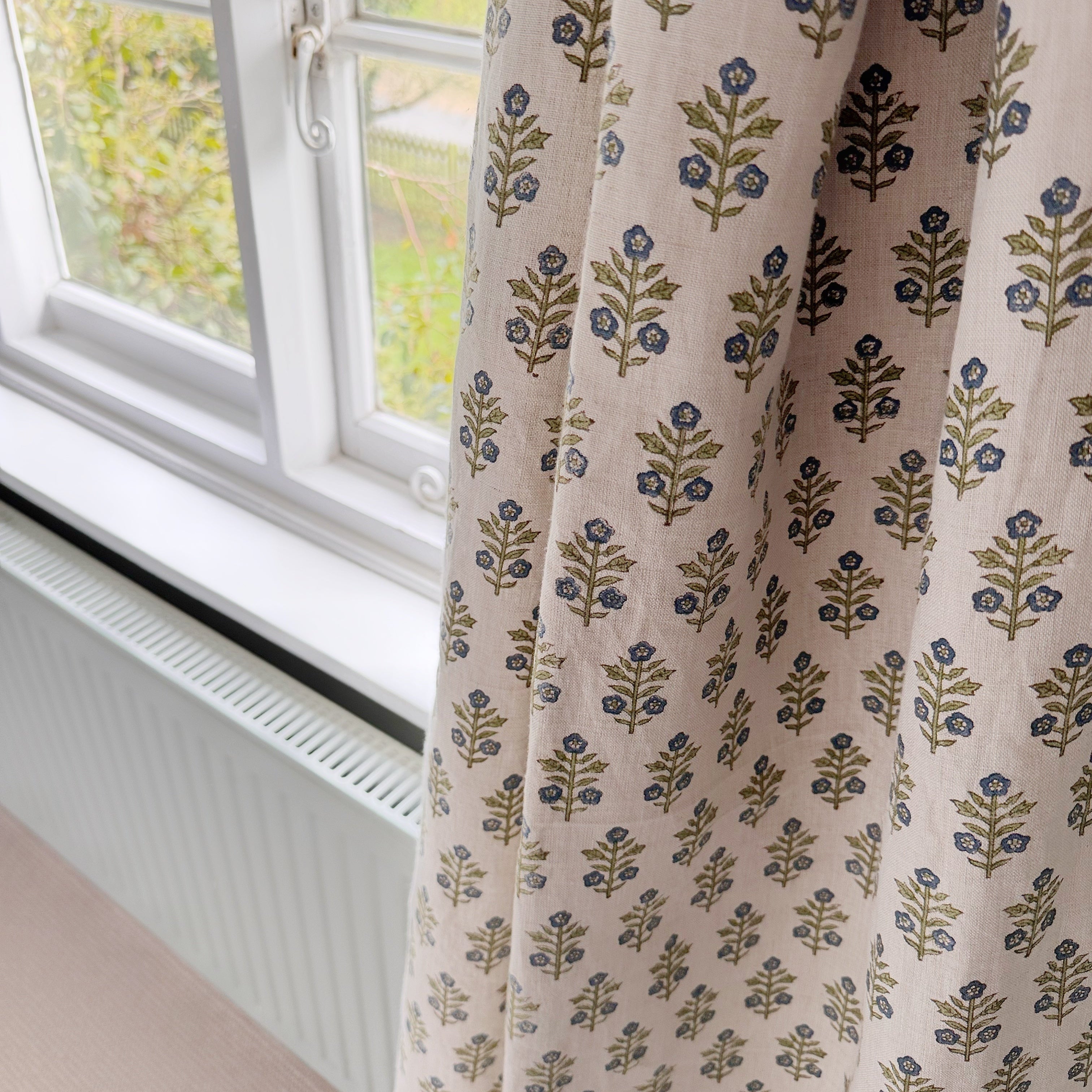 Minnie Flower - Blue/Green