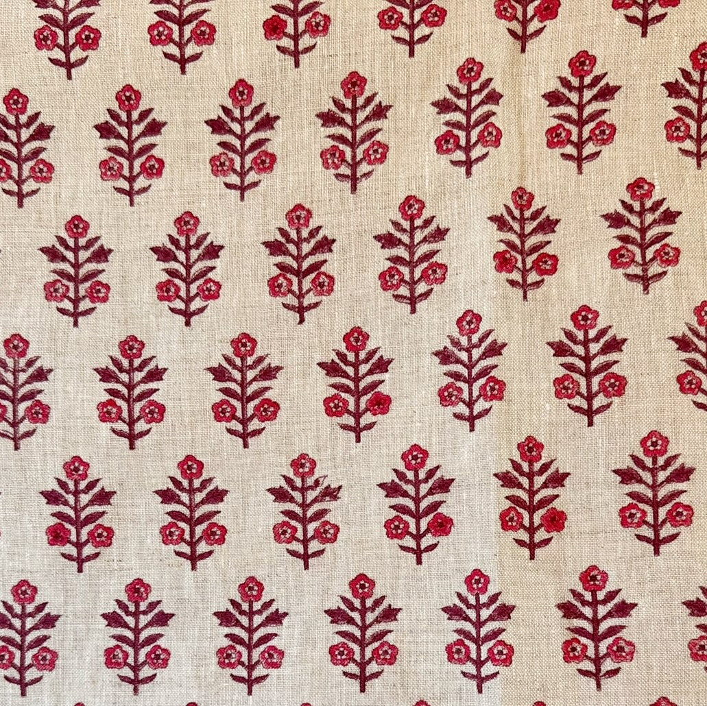 Minnie Flower - Indian Red